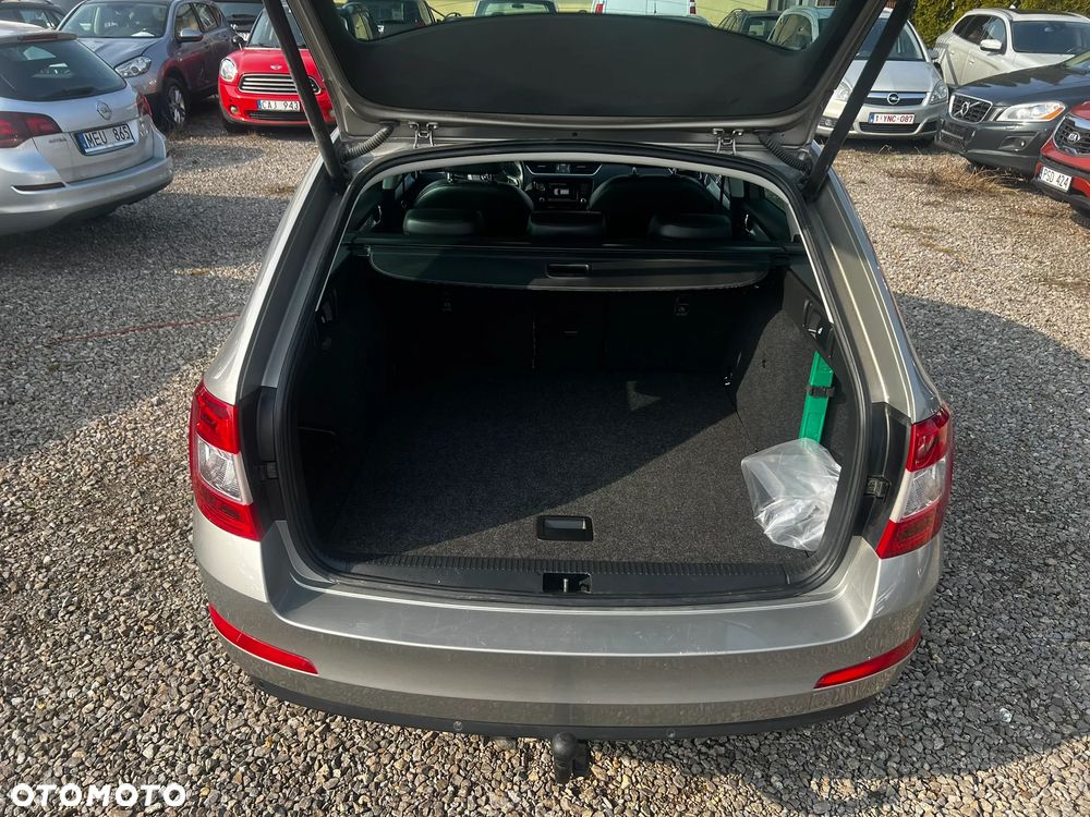 Skoda Octavia 2.0 TDI 4x4 Style - 32