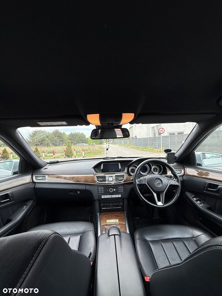 Mercedes-Benz Klasa E 250 BlueTEC 9G-TRONIC Classic - 9