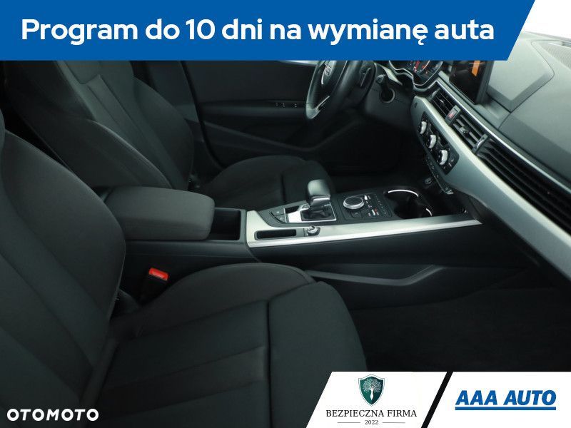 Audi A4 Avant - 9