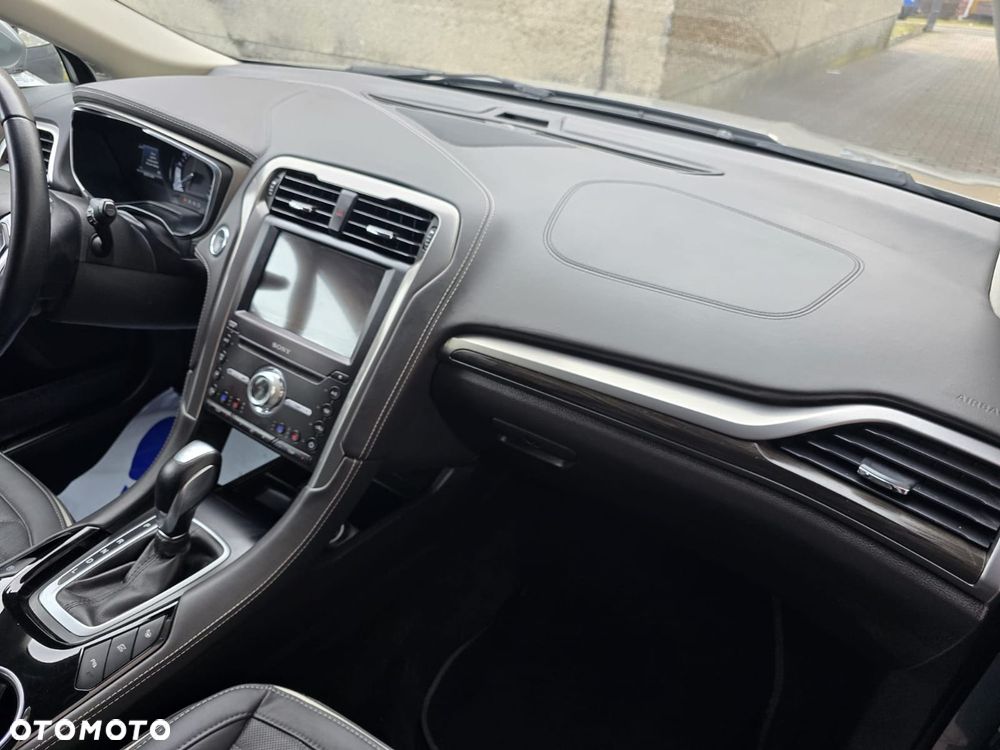 Ford Mondeo - 11