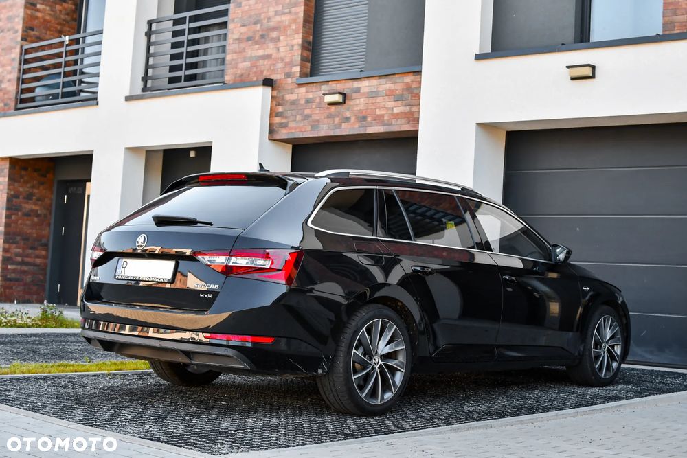 Skoda Superb 2.0 TDI SCR 4x4 L&K DSG - 3