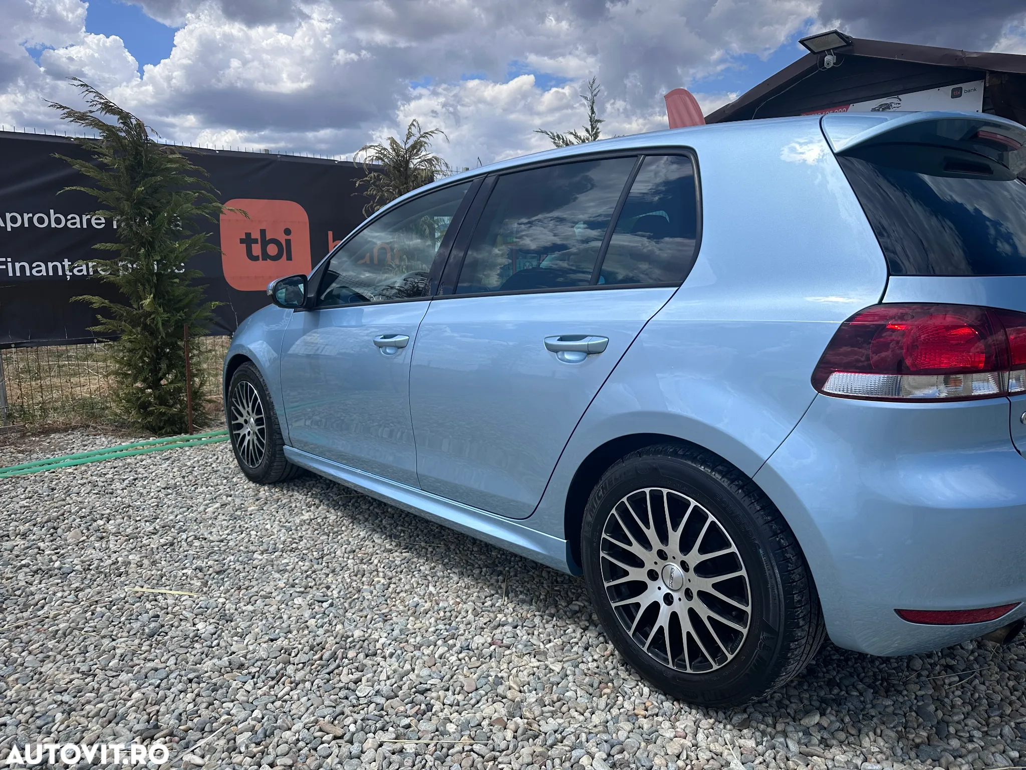 Volkswagen Golf 1.6 TDI DPF BMT Trendline - 8