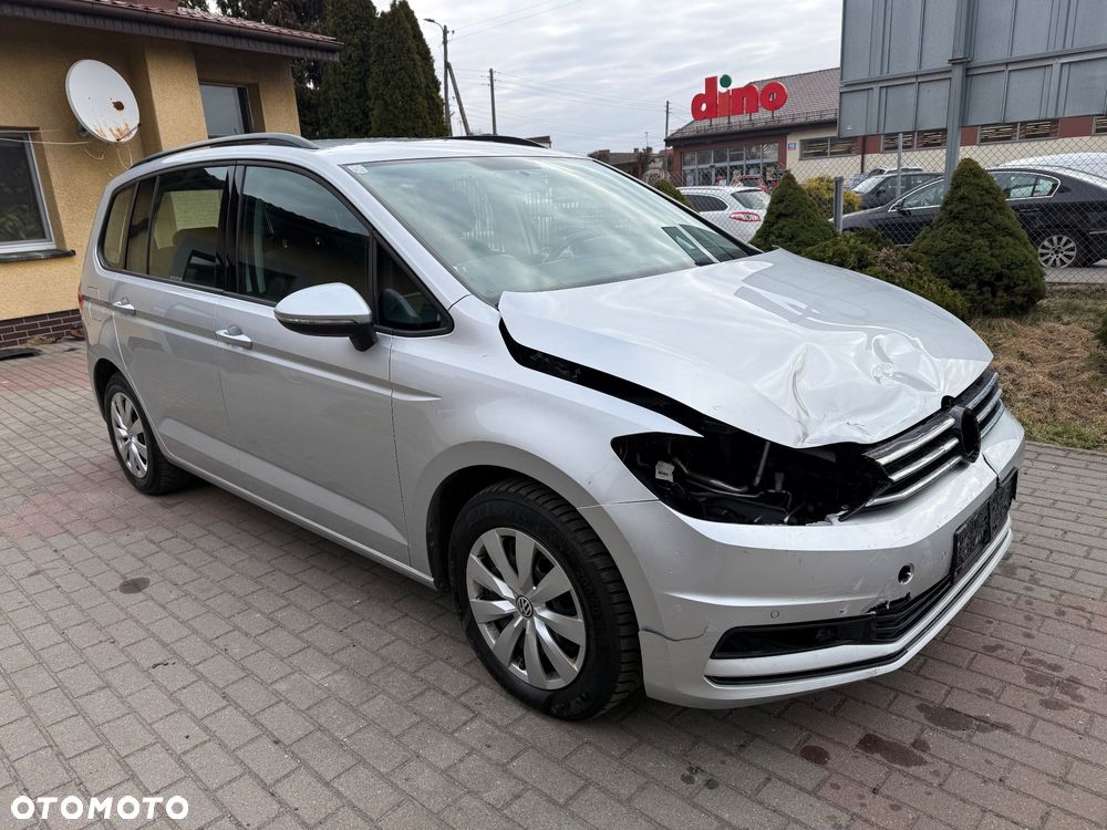 Volkswagen Touran 2.0 TDI SCR DSG ACTIVE - 5