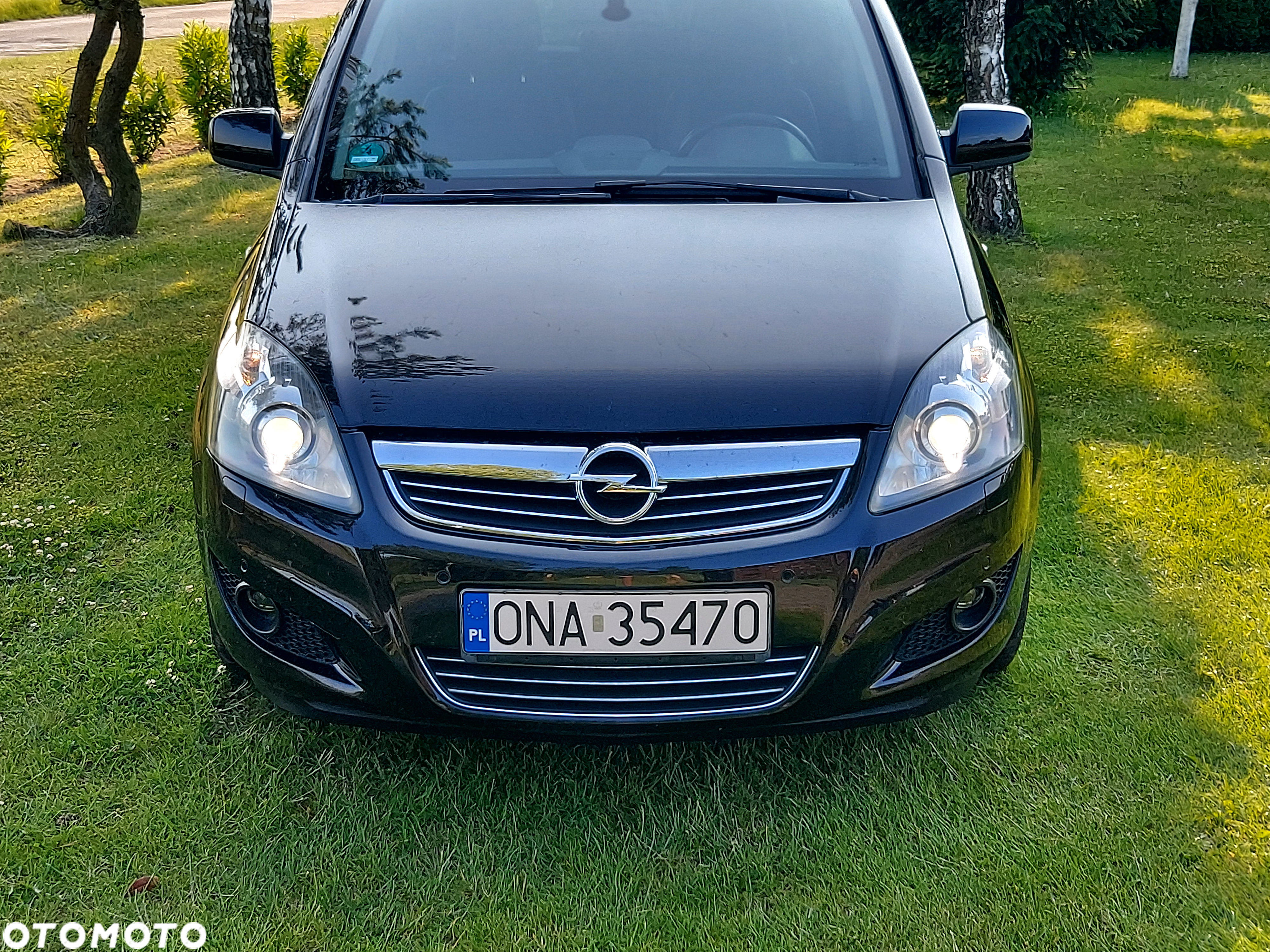 Opel Zafira 1.8 Cosmo - 10