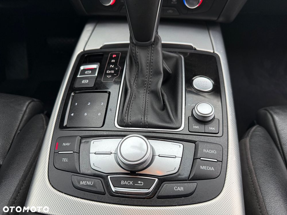 Audi A6 Avant 2.0 TDI ultra S tronic - 14
