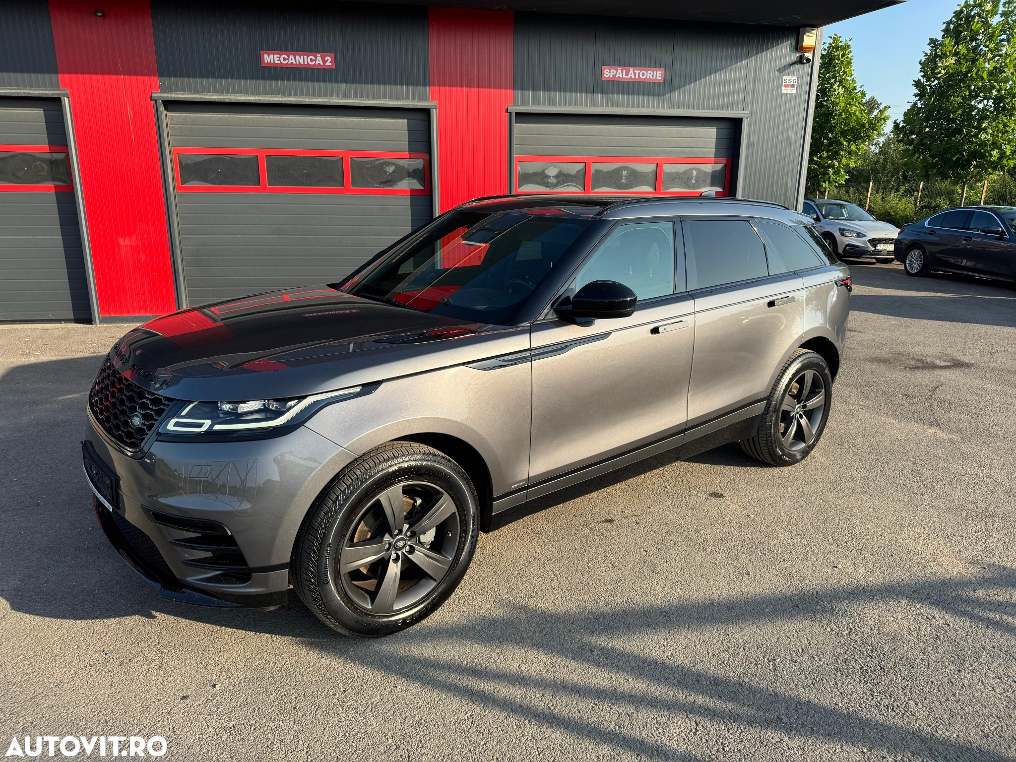 Land Rover Range Rover Velar 2.0 R-Dynamic HSE - 11