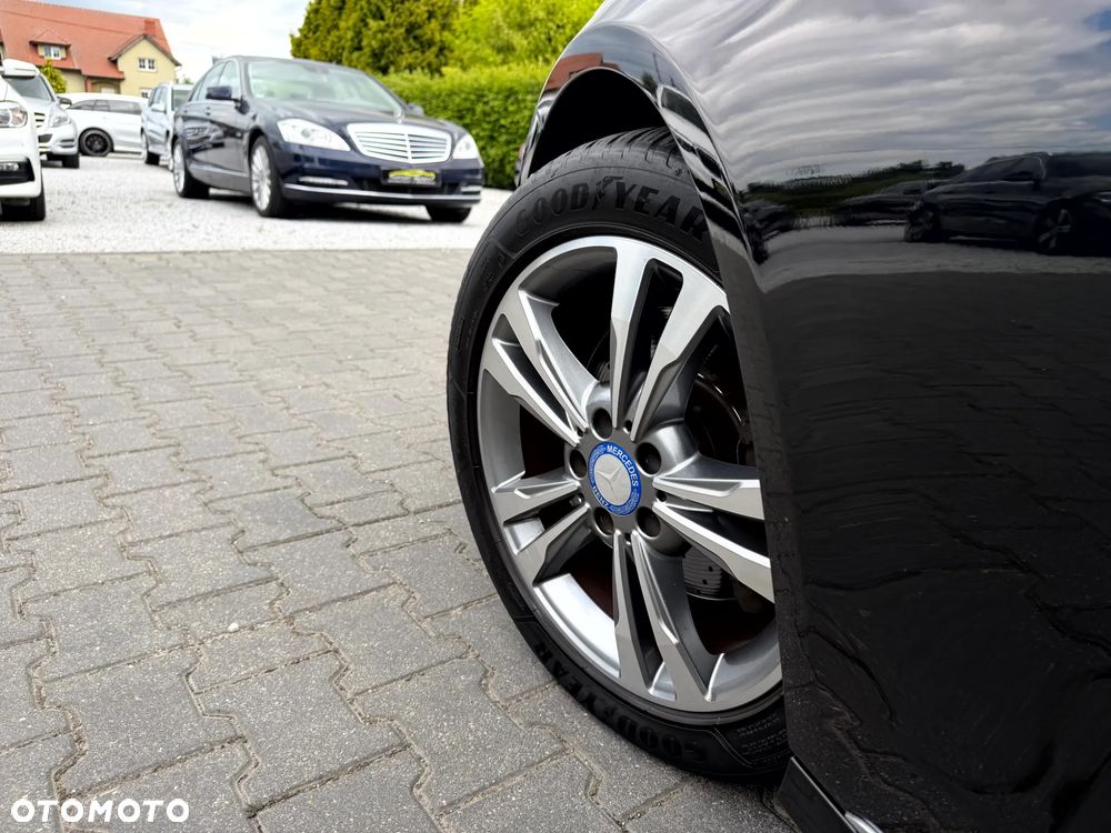 Mercedes-Benz Klasa E 350 BlueTEC 9G-TRONIC Avantgarde - 37