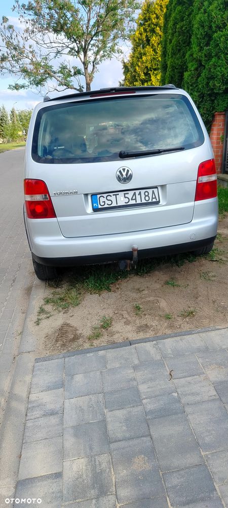 Volkswagen Touran 1.6 Basis - 3