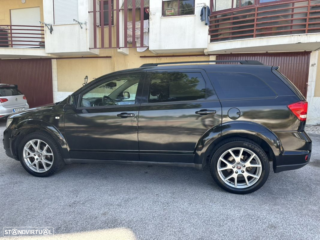 Fiat Freemont 2.0 M-Jet Urban - 11