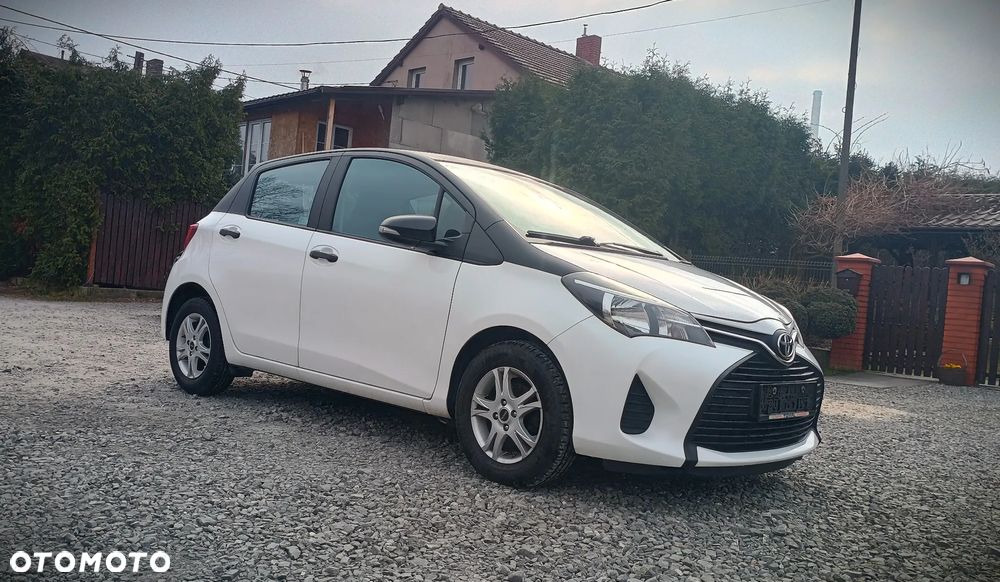Toyota Yaris 1.0 VVT-i Life - 11