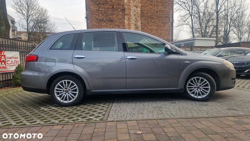 Fiat Croma 1.9 JTD Dynamic - 14