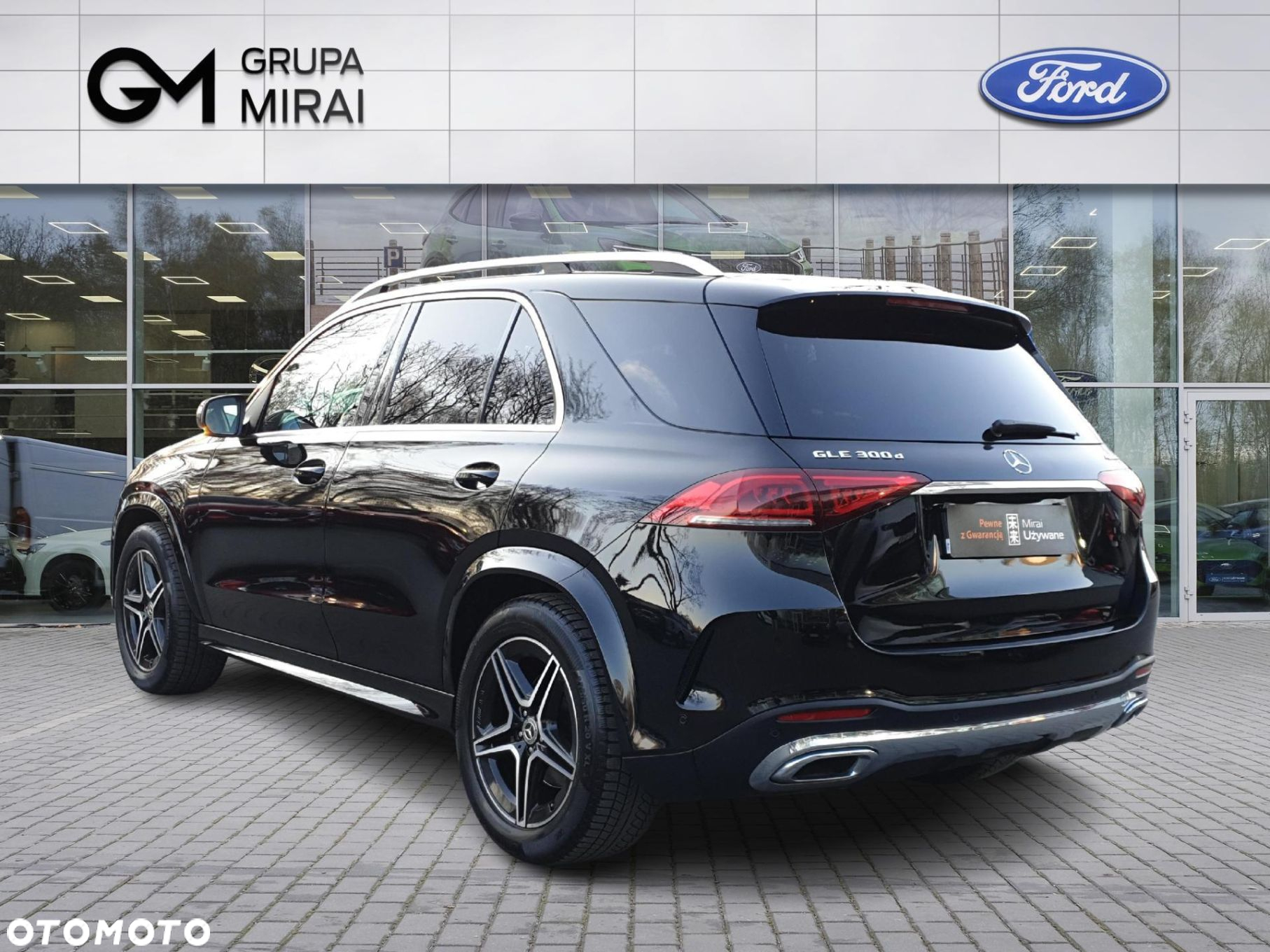 Mercedes-Benz GLE 300 d 4-Matic - 3