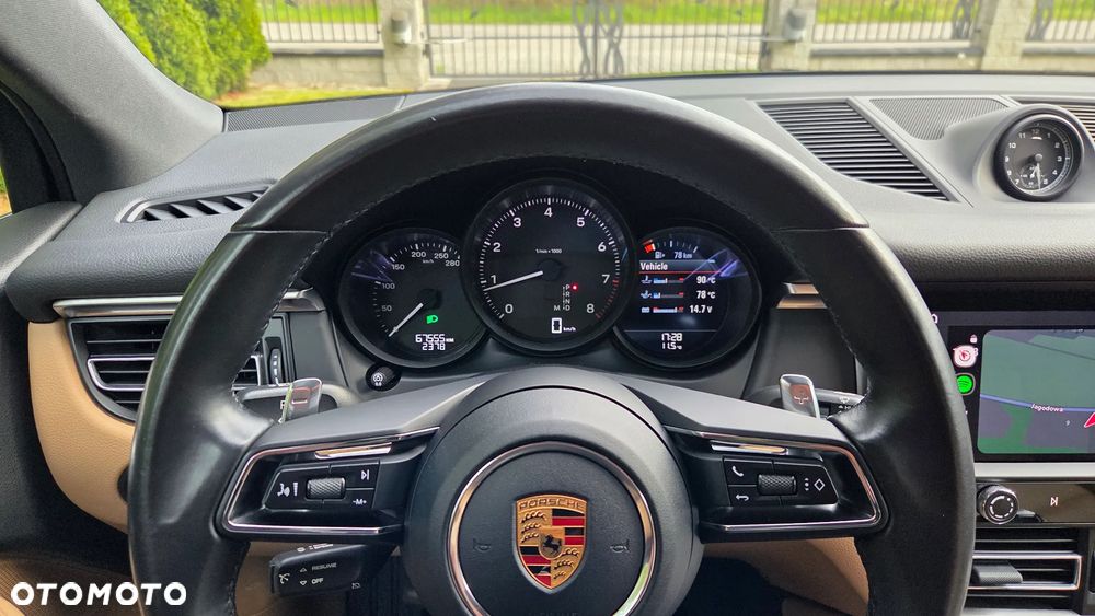 Porsche Macan Standard - 23
