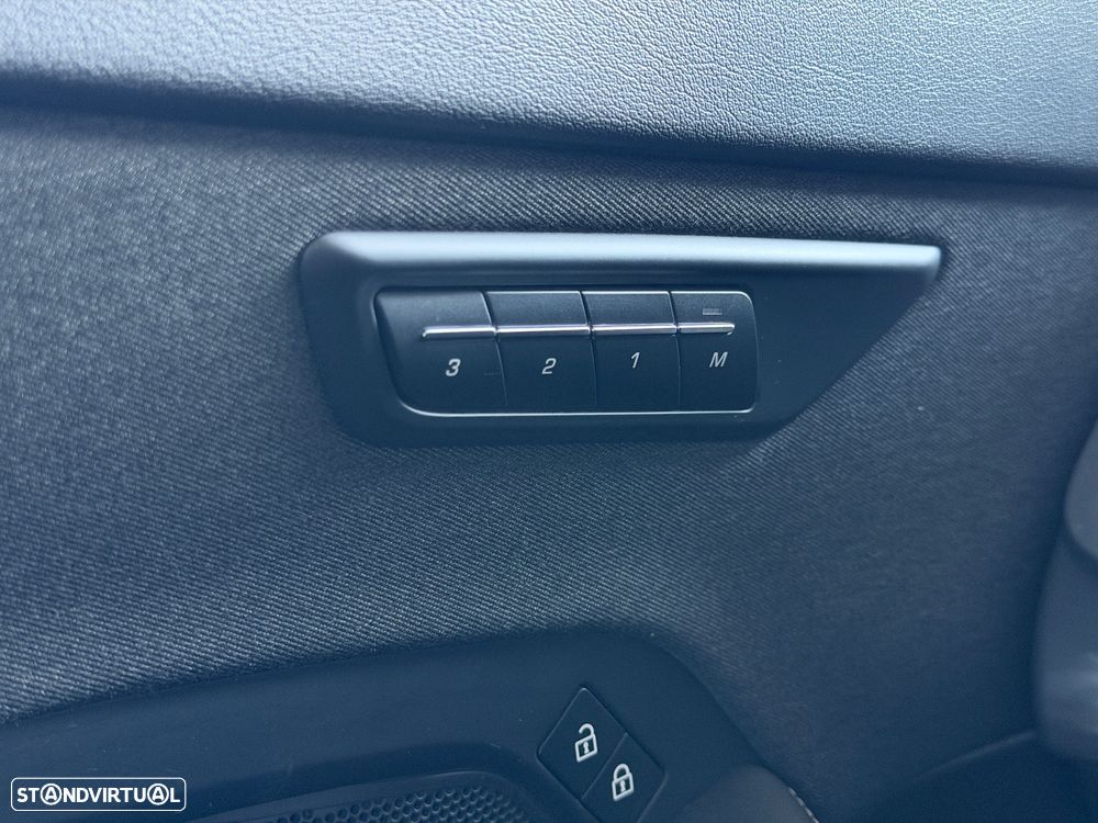 Jaguar E-Pace 1.5 P300e R-Dynamic HSE AWD Aut. - 21