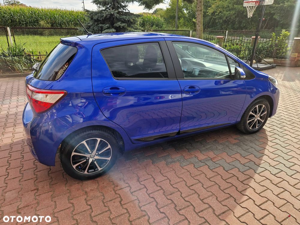 Toyota Yaris 1.5 Premium CVT - 37