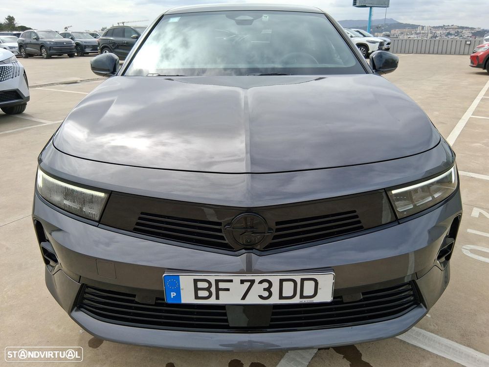 Opel Astra Sports Tourer - 9