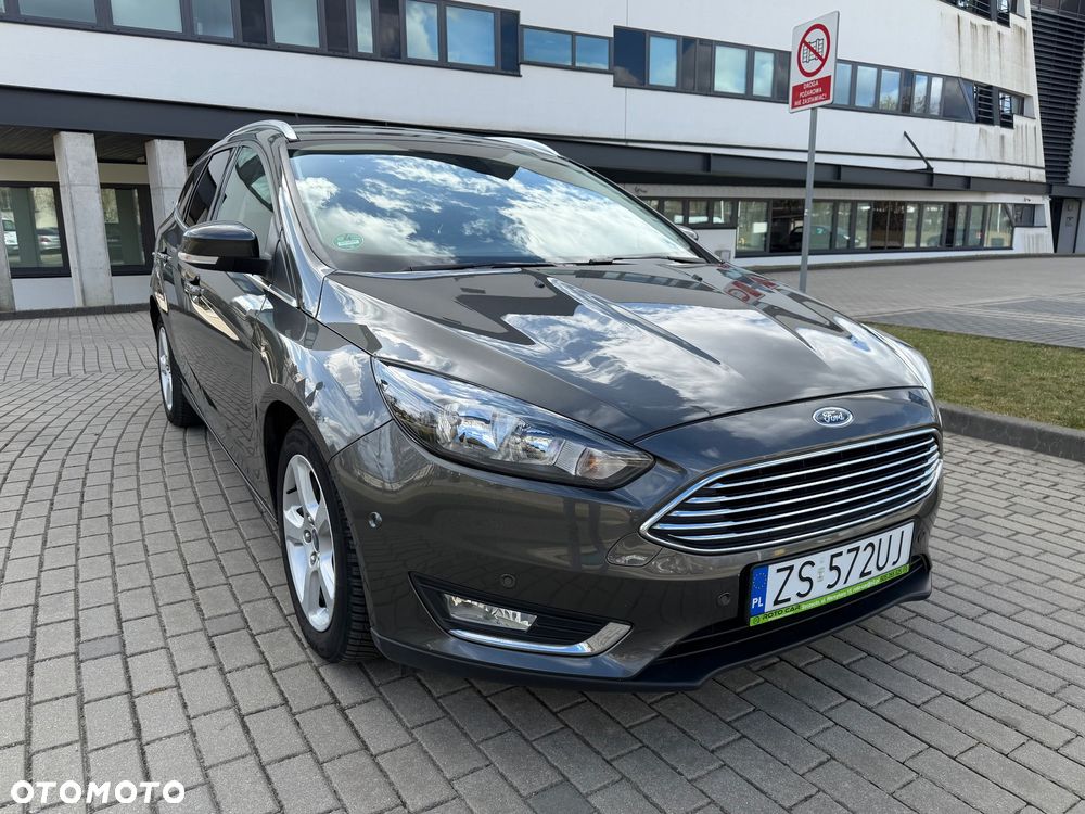 Ford Focus 1.0 EcoBoost Titanium - 4
