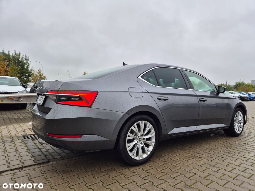Skoda Superb 2.0 TSI Style DSG - 30