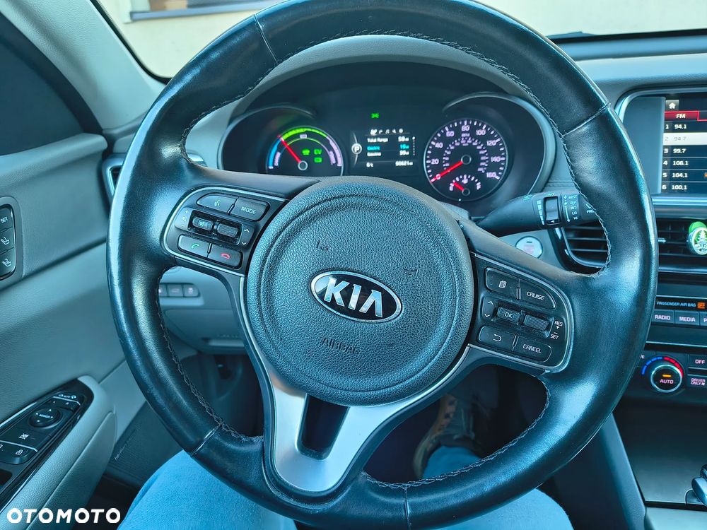 Kia Optima Plug-in Hybrid - 28