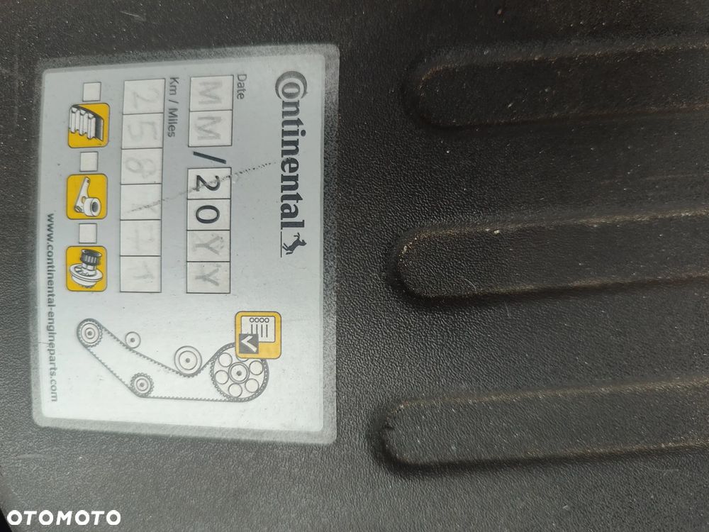 Opel Insignia - 10