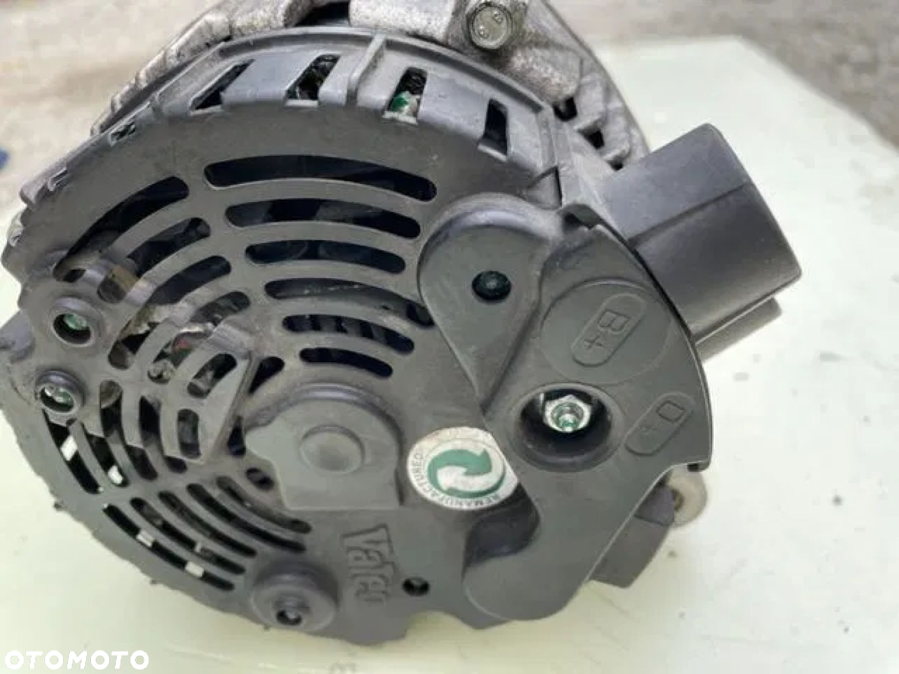 SUZUKI Grand Vitara 2,0 HDI alternator - 4