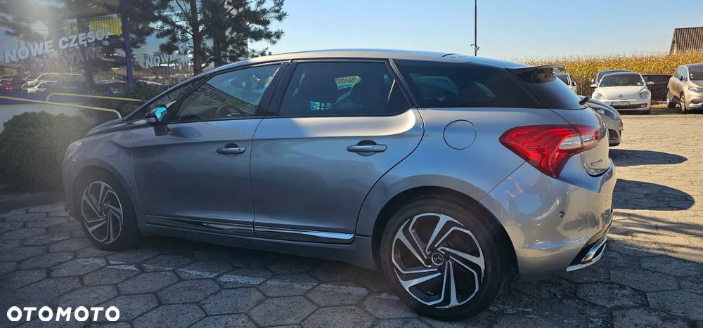 Citroën DS5 2.0 HDi Hybrid4 SportChic MCP - 29
