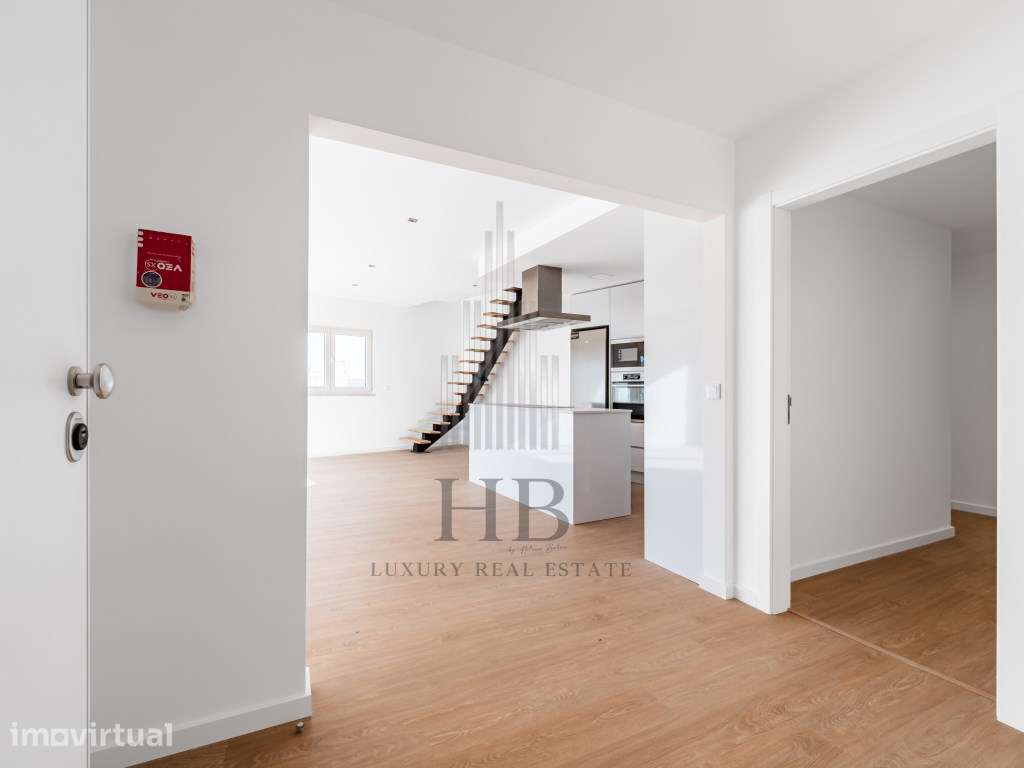 Apartamento T3+1 duplex com terraço - Grande imagem: 5/37