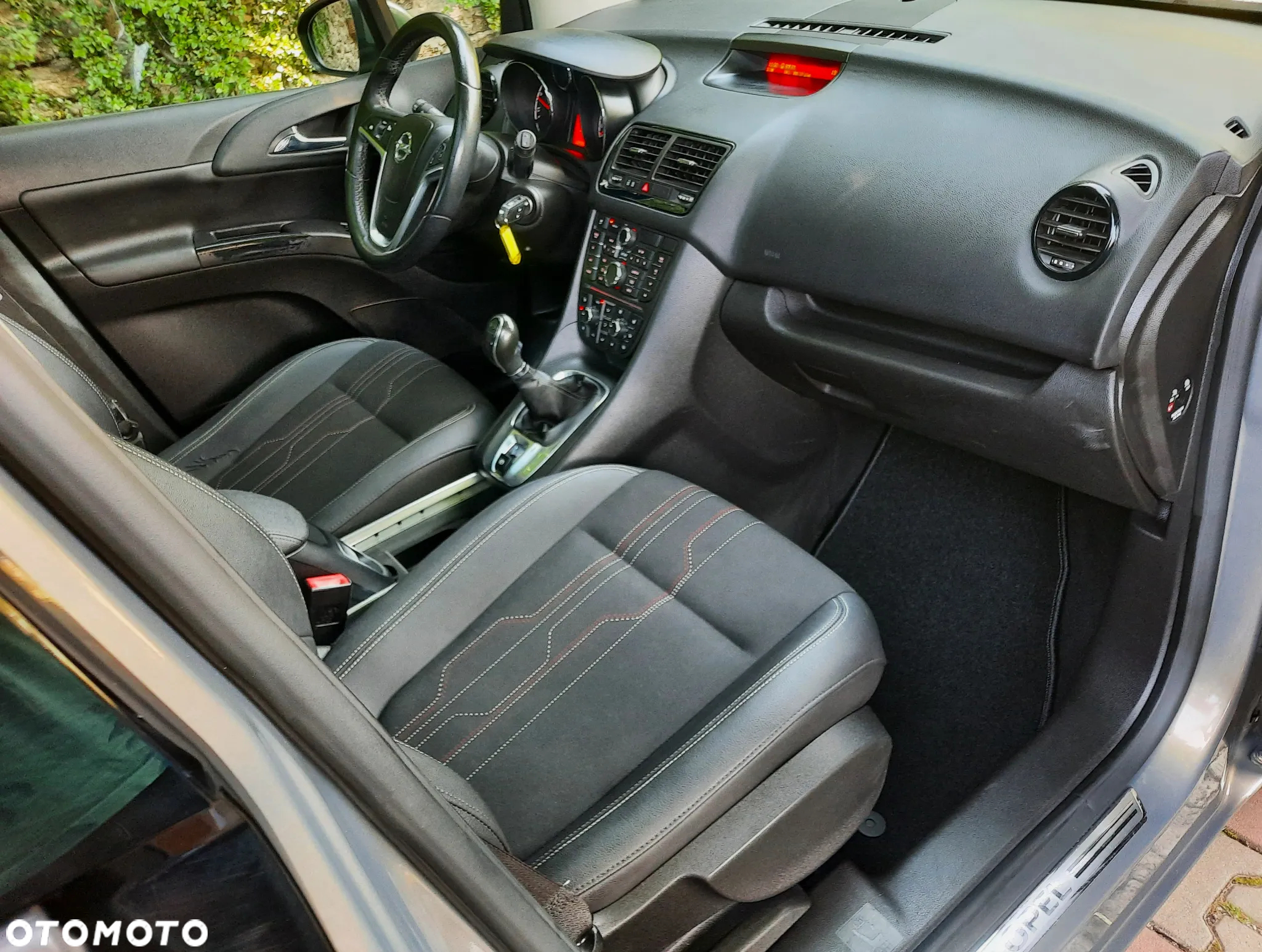 Opel Meriva 1.4 150 Jahre - 9