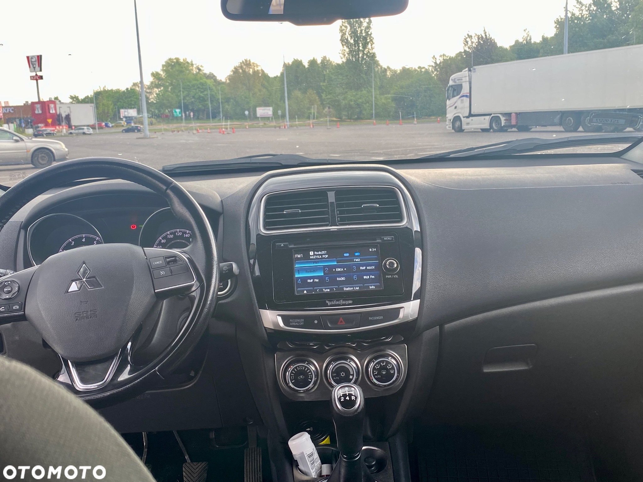 Mitsubishi ASX - 12