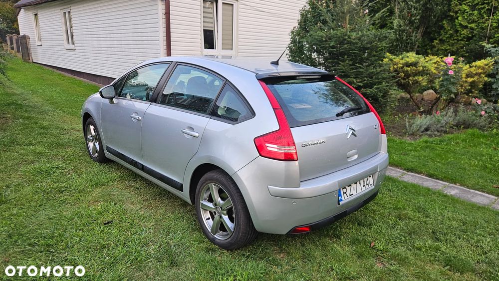 Citroën C4 1.6 VTi SX - 4