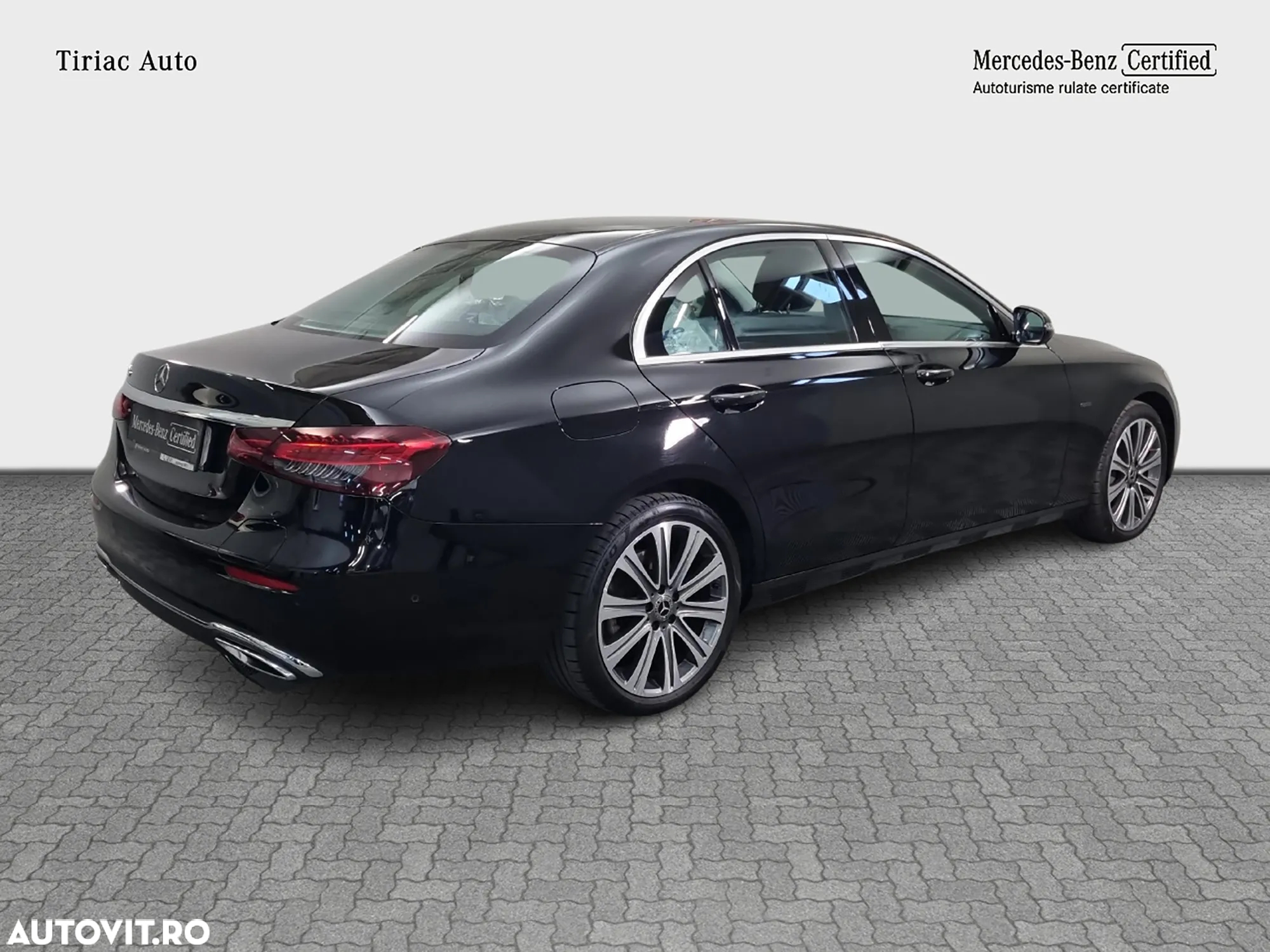 Mercedes-Benz E 300 de Aut. - 5