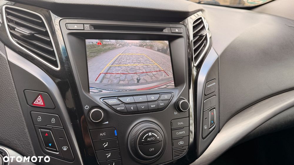 Hyundai i40 i40cw 1.7 CRDi Fifa World Cup Edition - 23