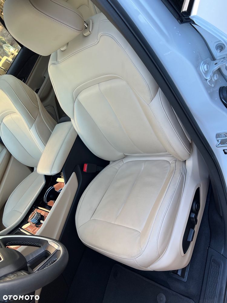 Jeep Grand Cherokee 3.6 V6 Limited - 25