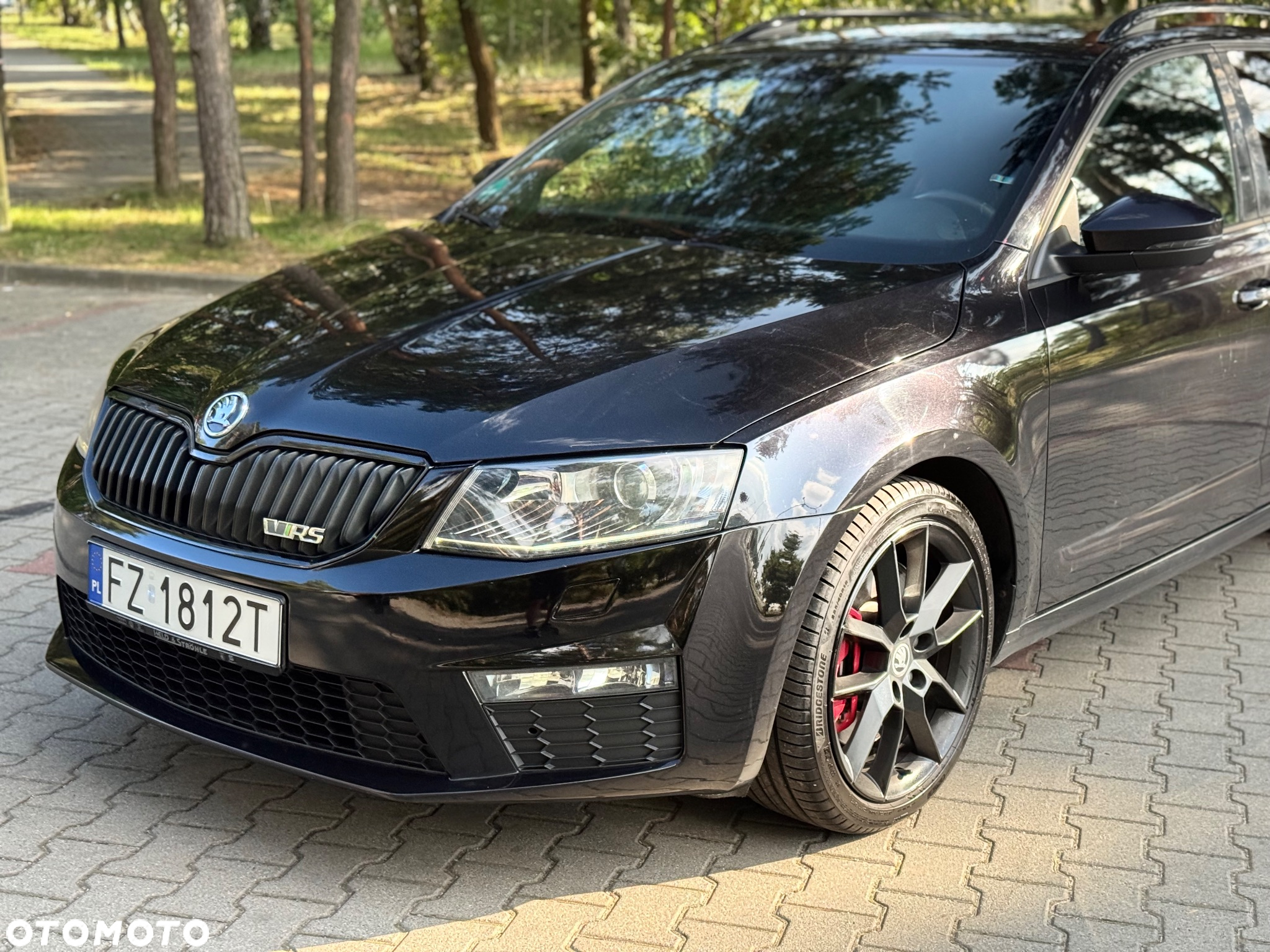 Skoda Octavia Combi 2.0 TDI RS - 20