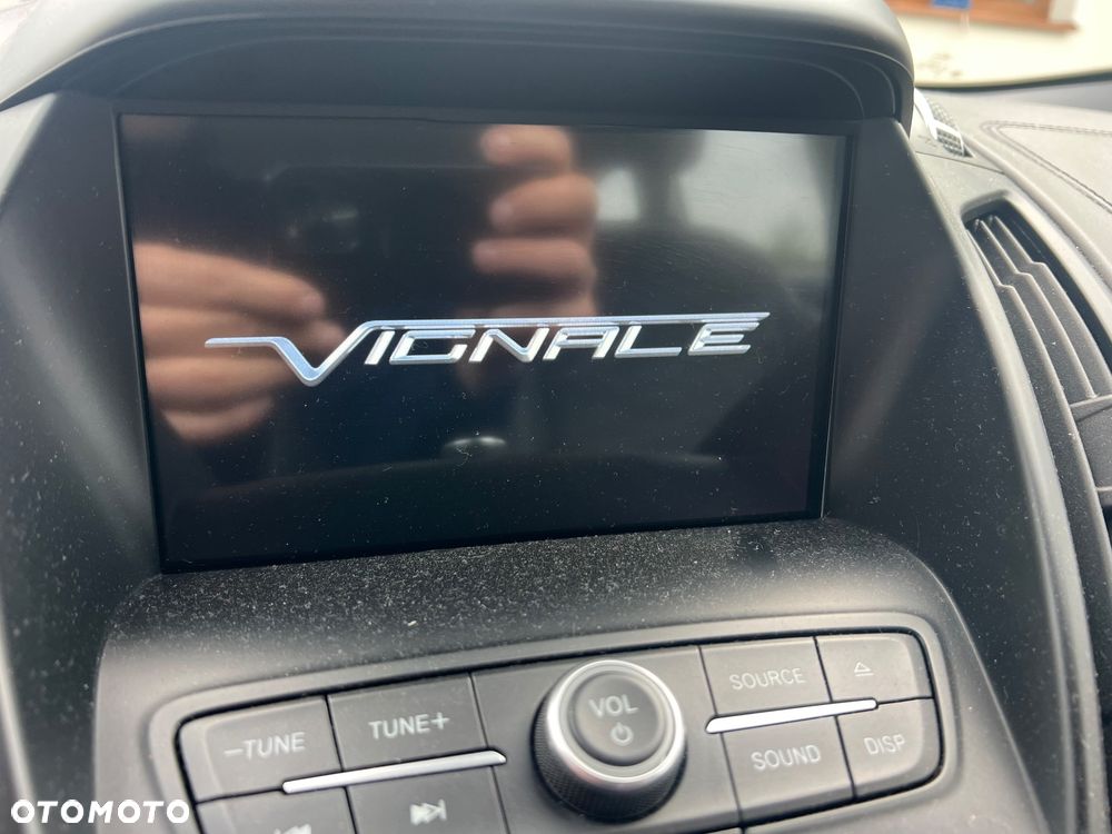 Ford Kuga 1.5 EcoBoost 4x4 Vignale - 17