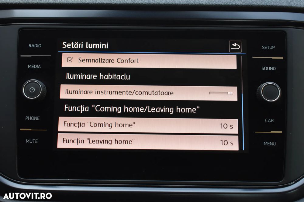 Volkswagen T-Roc 1.6 TDI Base - 26