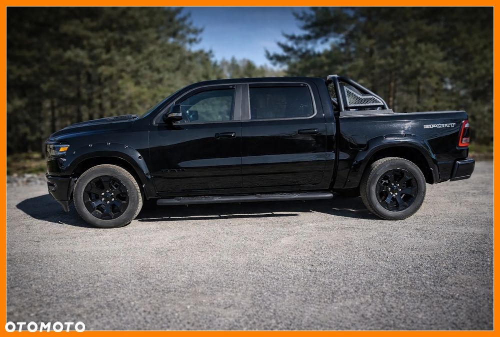 RAM 1500 Crew Cab Shortbed Limited - 2