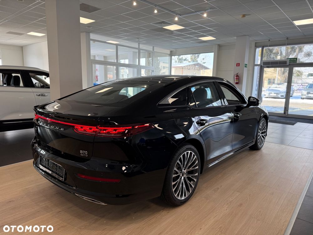 Bestune B70 2.0T Elegance - 9