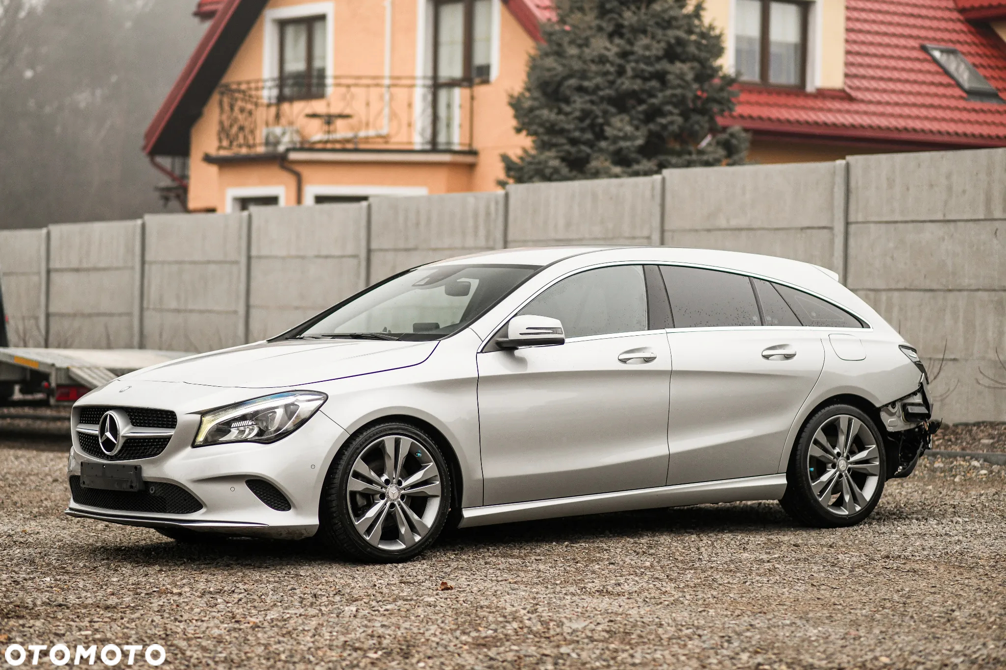Mercedes-Benz CLA Shooting Brake 180 7G-DCT - 8