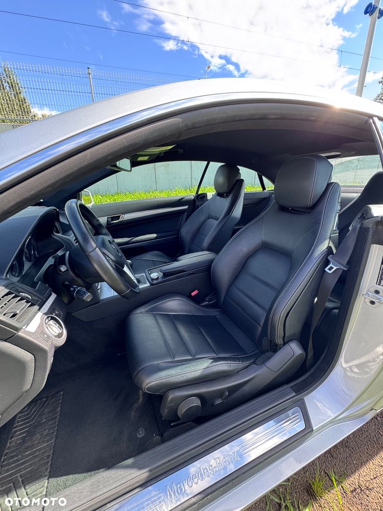 Mercedes-Benz Klasa E 220 CDI Elegance DPF - 13