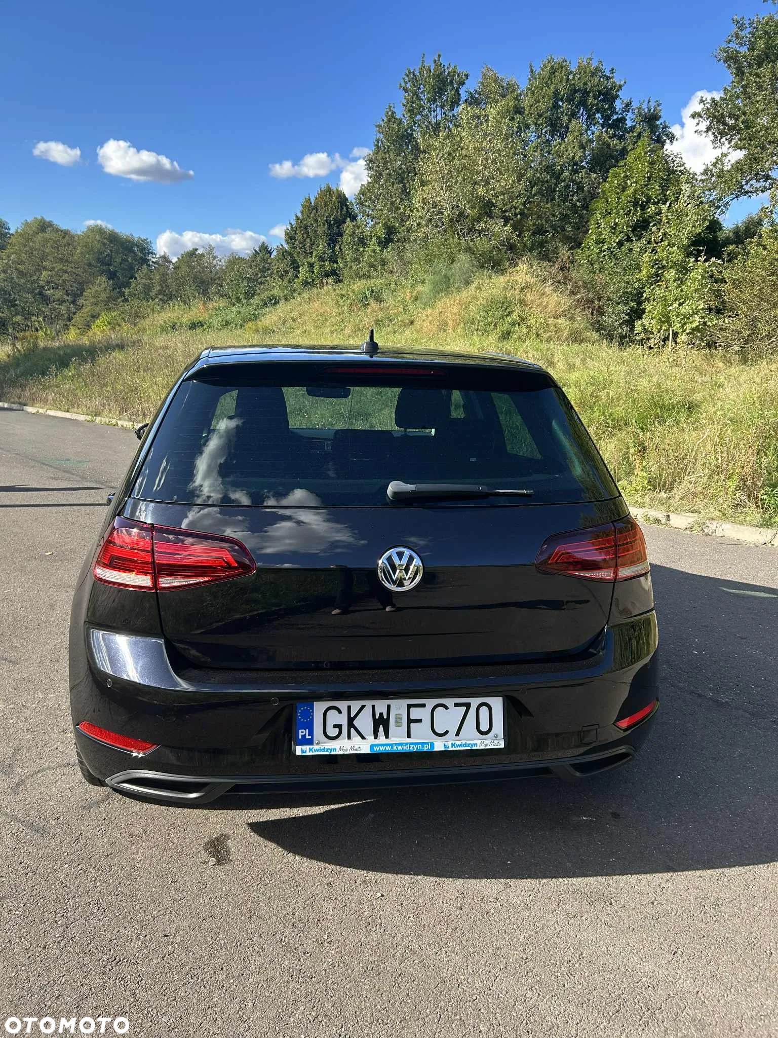 Volkswagen Golf VII 1.6 TDI BMT Trendline - 3