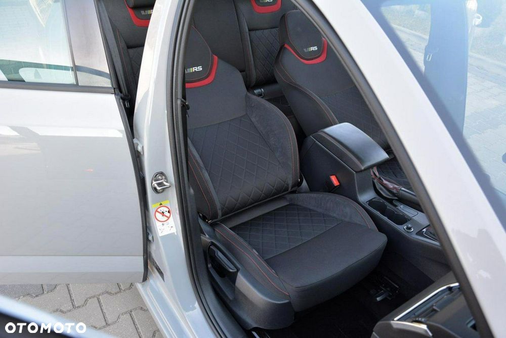 Skoda Octavia 2.0 TSI RS 230 DSG - 17