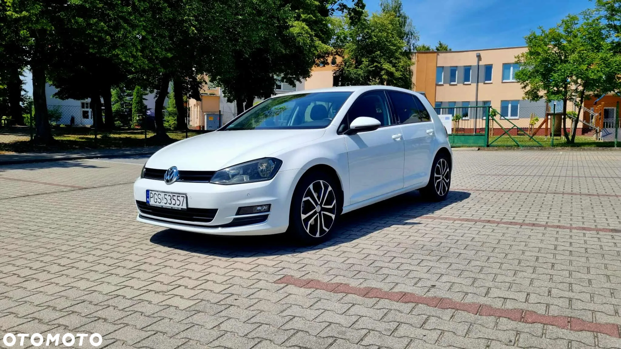 Volkswagen Golf 1.6 TDI BlueMotion Technology DSG Allstar - 20