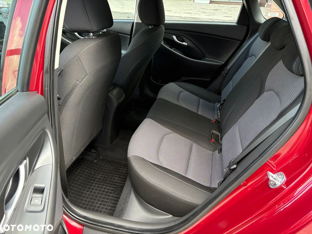 Hyundai i30 1.5 DPI Modern - 18