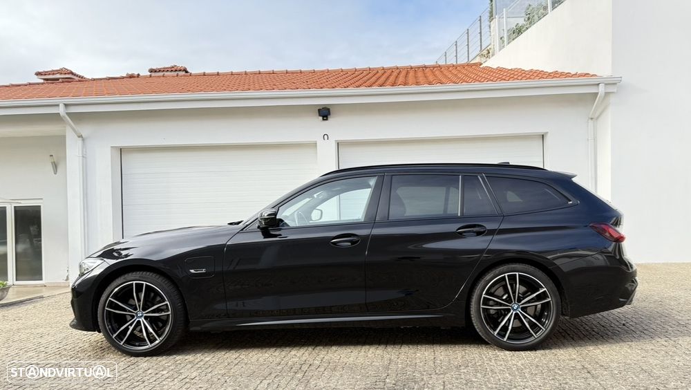 BMW 320 e Pack Desportivo M Auto - 20