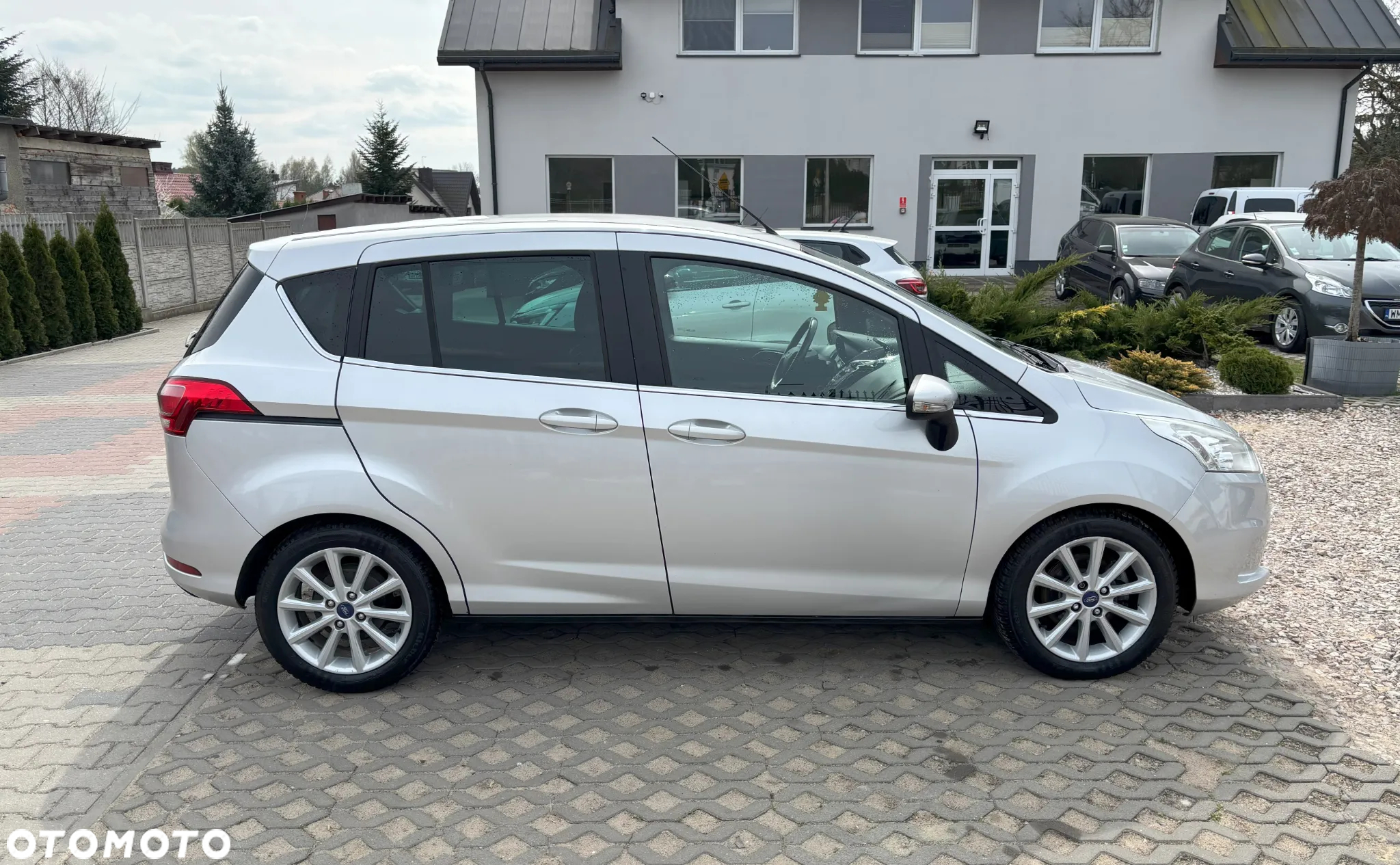 Ford B-MAX 1.6 TDCi SYNC Edition - 4