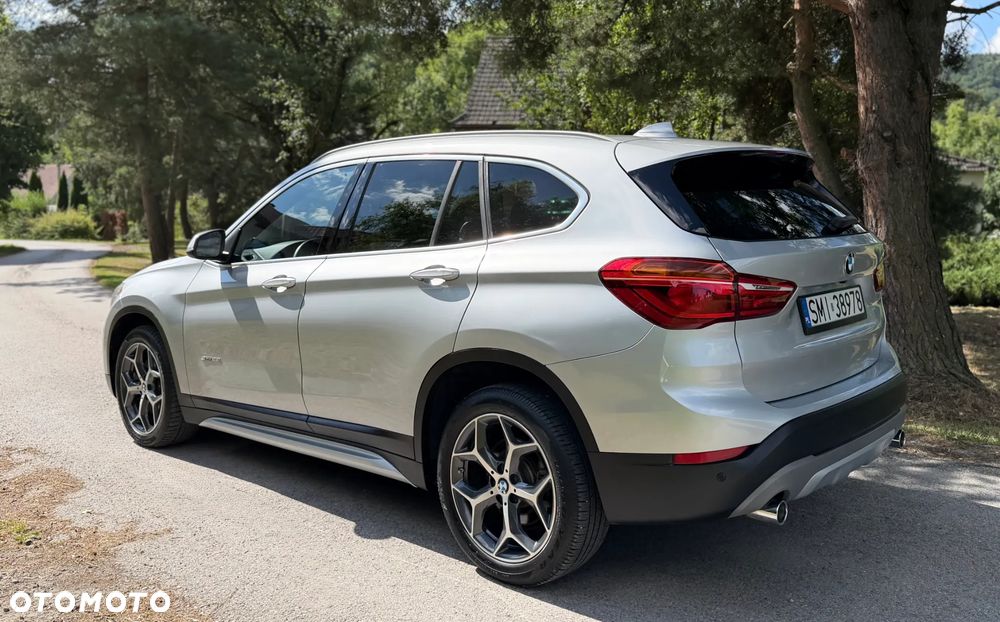 BMW X1 - 11