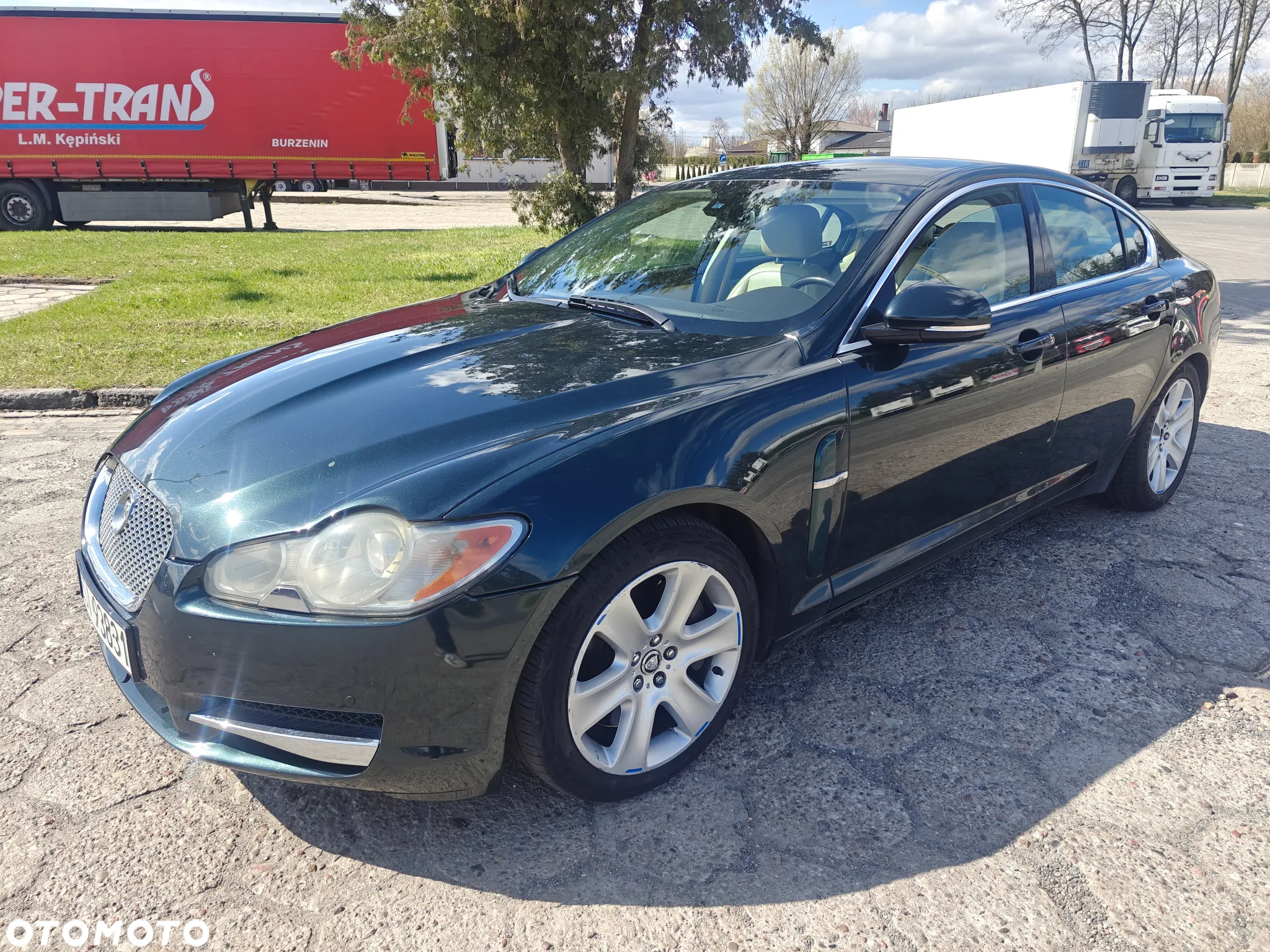 Jaguar XF 3.0 V6 D S Premium Luxury - 4