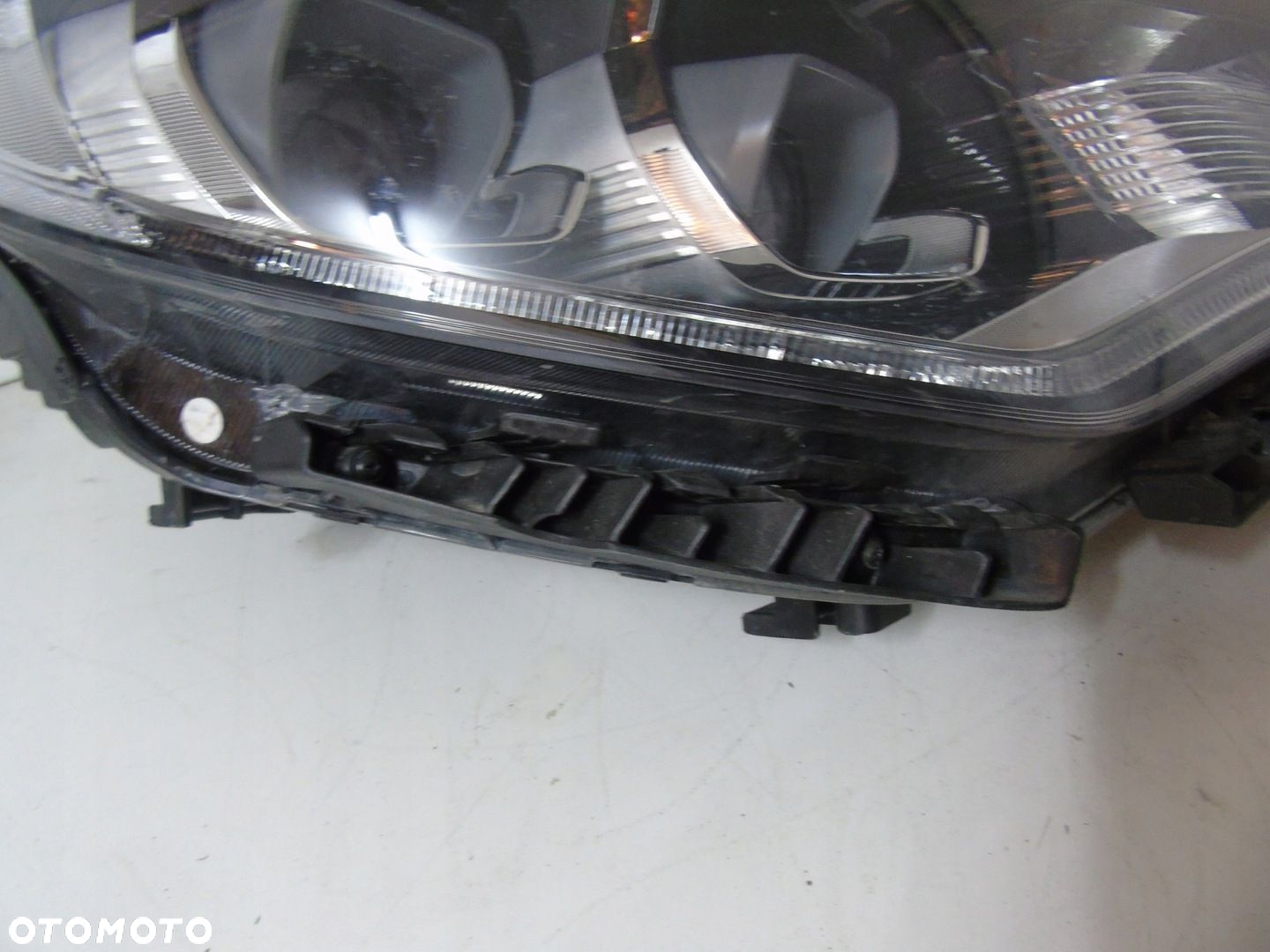 Kia Optima lampa przednia full led 92102-D4300 - 3