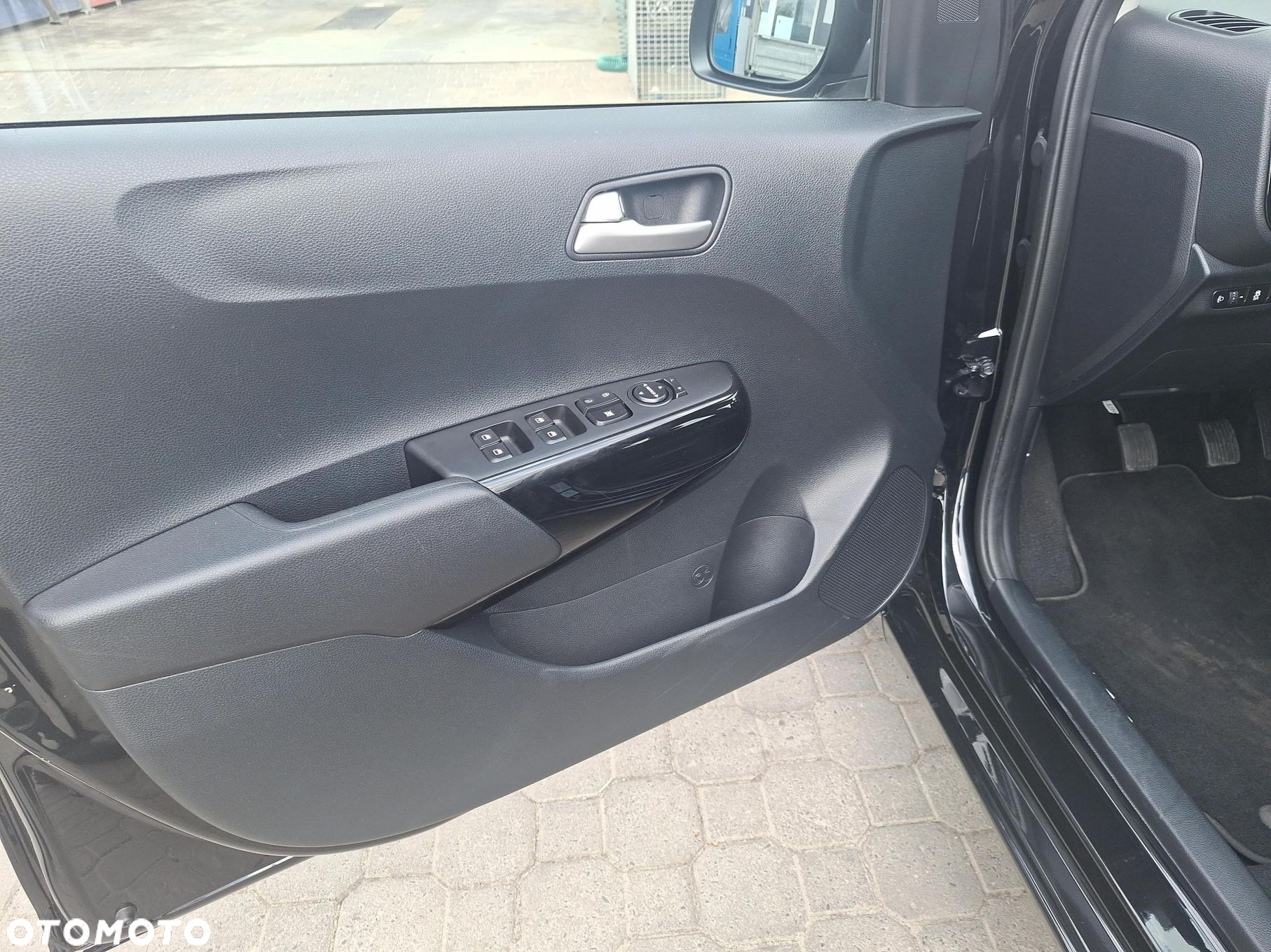 Kia Picanto 1.0 L - 2